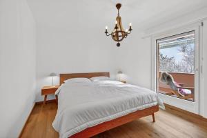 Emotional House in St Moritz Cresta BoB