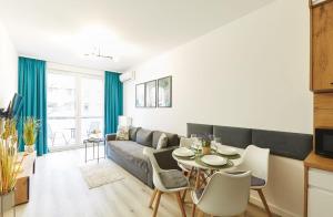 SkyTravel 26 Apartament Pileckiego Nowy Dwór Mazowiecki Airport Modlin 24H