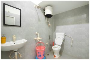 Asharfi Bhawan Hotel Ramam Palace Near Ram janam Bhoomi - Fully Air conditioning Comfortable Room - Free Wifi And Room Facilities - Affordable Hotels at Prime Location