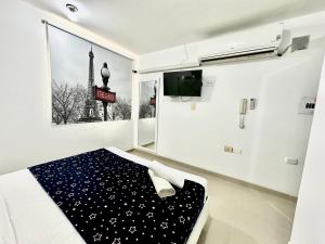 RG Deluxe Studios, 5 min Clínica Imbanaco, Cosmocentro y Plaza de Toros