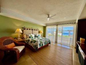 Spacious Ground Floor Condo Punta Vista Beach