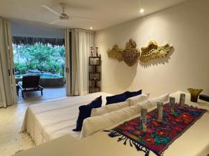 Luxury Oceanfront Escape