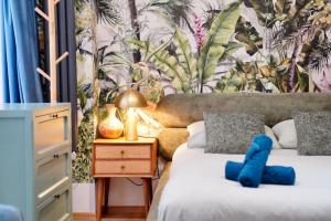 Modern Duplex - 5 rooms - Paris City Center