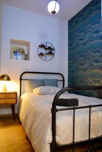 Modern Duplex - 5 rooms - Paris City Center