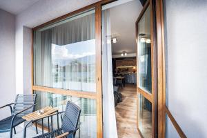 Best Central LUX Studio