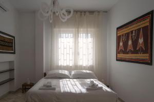 Spacious 2 Bedroom Apartment for 3 Guests 5 Min Walk to Bari Station