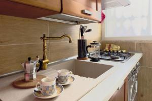 Spacious 2 Bedroom Apartment for 3 Guests 5 Min Walk to Bari Station