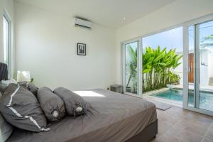 Eden Cemagi Villa - 2 BR with Pool and Near to Beach