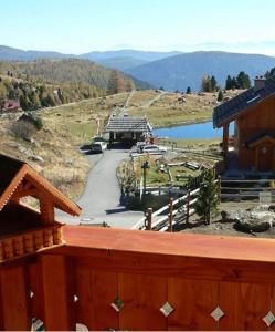 Falkertsee, Chalet PANORAMA Pistenlage-und am See bis 11 Personen