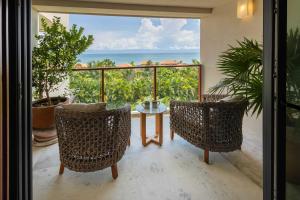 Encanto Oceanview 4BR Private Pool cooking service