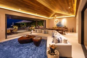 Beachfront Villa with Butler and Private Pool