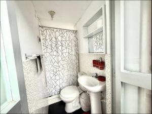 Casa Posada Doña Miriam Caraz Perú