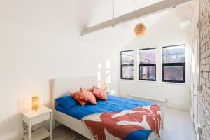 Enamel Works - The Stronghold