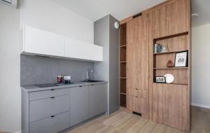 Liberty Square Deluxe