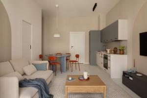 Iron Residence By DreamAp