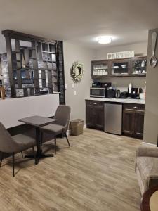 Newfound Inn and Suites