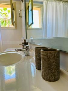 Harbour Haven 2 BR Gem steps fm sand and shops