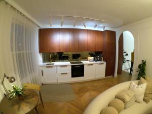 Beautiful London Victorian apartment