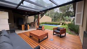 Casa 09 Floresta Boa Vista - Piscina Privativa, Jardim e Lazer Completo