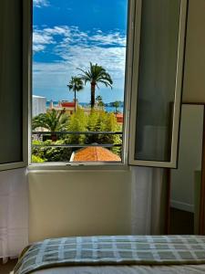 Cozy two-room with air-conditioned - Sea View - Private parking