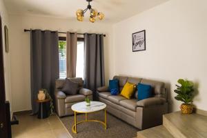 Casa Sofia! Pet friendly, AC, WiFi, Private parking