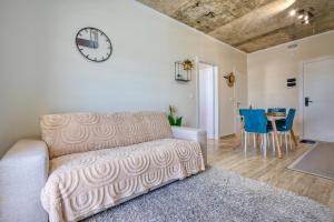 Uriels - 1 Bedroom Penthouse by Solea