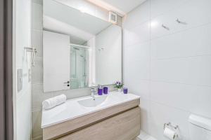 Nido Costa 2D Wifi & Parking