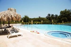 Espectacular Apartamento con Terraza y Piscina en Zazue