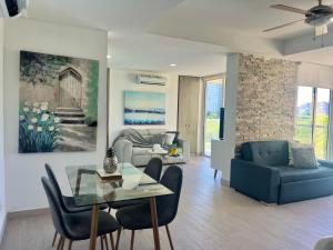 Espectacular Apartamento con Terraza y Piscina en Zazue