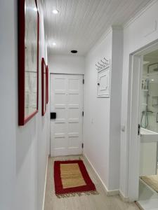 Heart of Cascais Cozy 2BR Steps from Beach