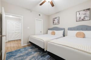 Stylish 1BR Suite withthe Comforts of Home
