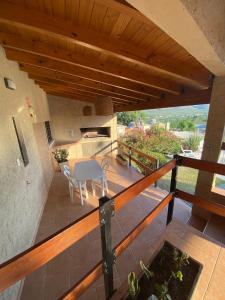 Casa con vista a las Sierras y pileta privada
