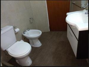 Casa con vista a las Sierras y pileta privada