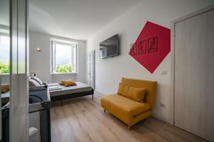 Renzo & Lucia Lakefront Suites with Stunning Views of Lake Como