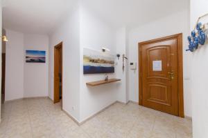 B79 - Casa Gama Avenue in Lagos