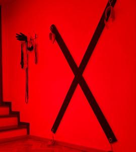 INTENSE LOVE CHAMBER - Adult Only