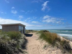 12 person holiday home in Hjørring-By Traum