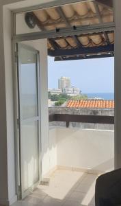 Apartamento no Rio Vermelho com vista para o mar