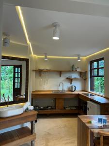 Studio Com Hidro e Cromoterapia Baoba Suites