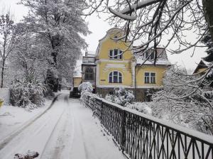 Retro Apartment 120 m2