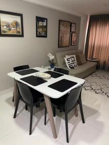 Melhores Flats - Fantástica localização em Manaíra