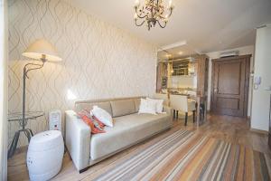 Garden Knorrville Gramado