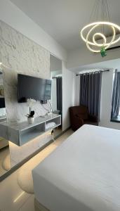 Anderson Benson Conecting Pakuwon mall