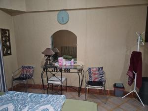 Apartemen marbella anyer tower Nakula lt 2 type DELUXE 1 KAMAR TIDUR utama 1 kamar anak view kolam renang & laut