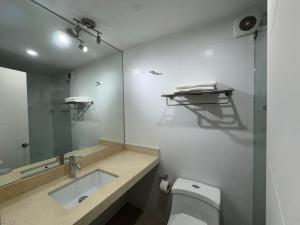 2 Bedroom Miraflores Apartment Down Town