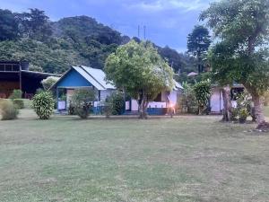 Gypsy Sea View Resort- Phi Phi Island