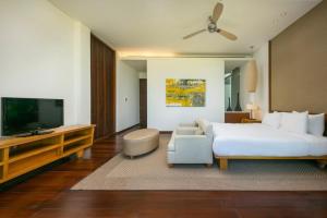 Abogo Hayatt Resort Beach Da Nang