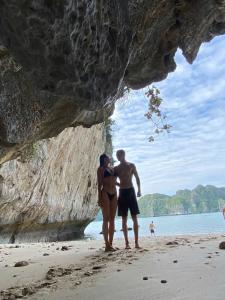 Cat Ba Nam Phong Hotel