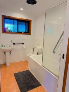 Gold Coast ASIAN & UAE International Student Rooms