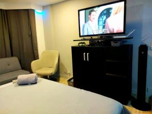 Exec-Suite - Top Rated Stay in Downtown - Comfort & Quality